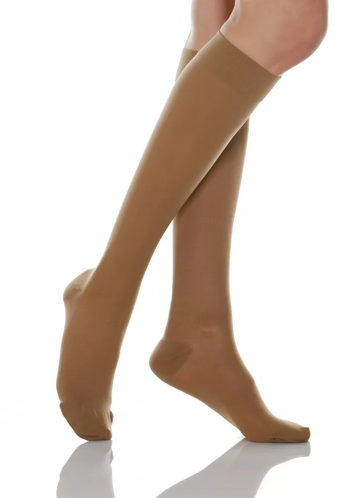 RelaxSan 950 – 280 den-es kompressziós térdfix II.komp. (22–27 Hgmm) Zárt